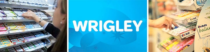 Wrigley-Banner mit Logo und Supermarkt-Regalen für Business-Update-Livestream mit SAT-Uplink